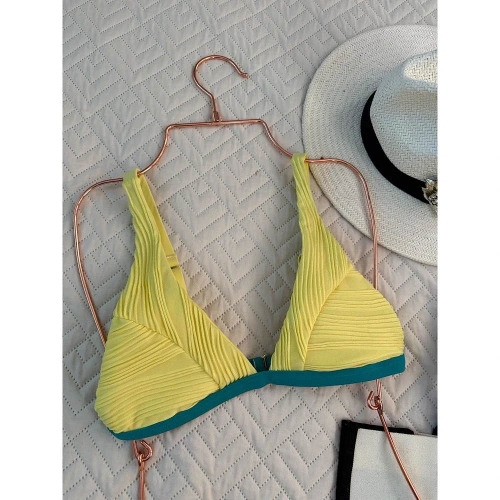 ZAFUL Yellow Bikini Set‎ Textured Two Piece Swimsuit Beach Vacation - Size S